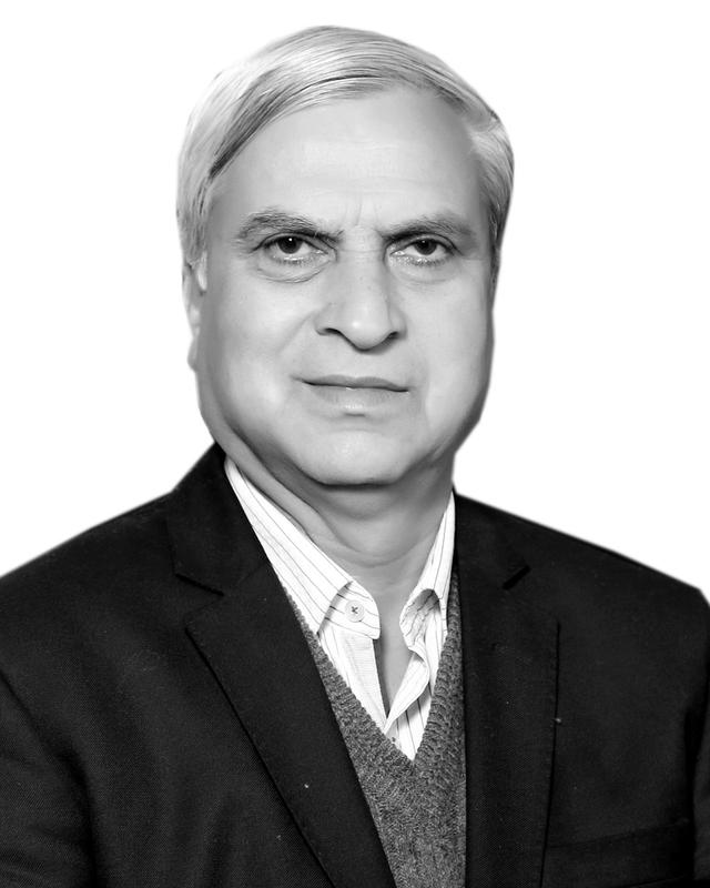 https://shooliniuniversity.com/media/1610703198-sham singh  chandel.jpg