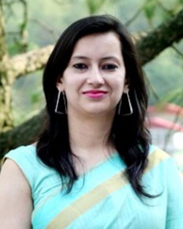 https://shooliniuniversity.com/media/1722680156-poonam-pant.jpg