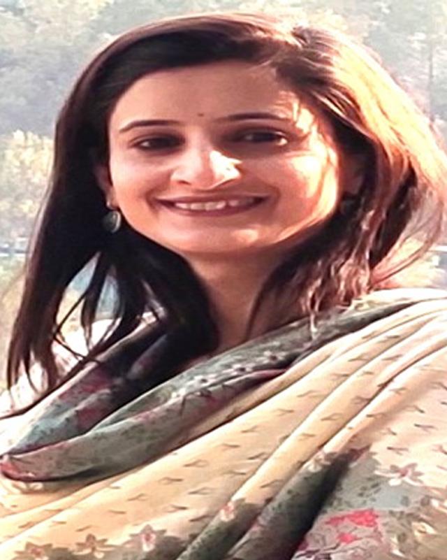 https://shooliniuniversity.com/media/1722680158-Richika.jpg