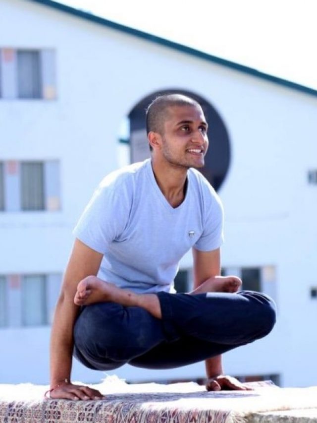 7 Reasons to Pursue Yoga at Shoolini University